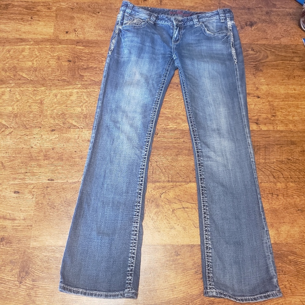 Rock & Roll Cowgirl Light Wash Low Rise Jeans